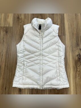 The North Face 550 Down Puffer Vest Full Zip White, Women’s Medium